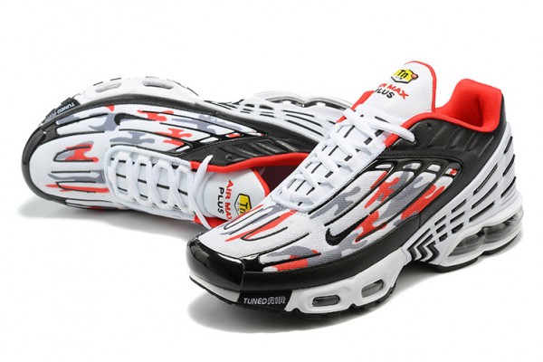 Nike Air Max Plus 3 (M) Black and Red Sneakers