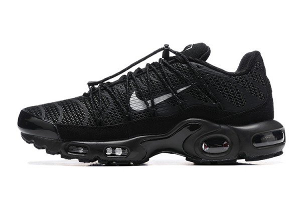 Nike Air Max Plus Utility (M) Black Sneakers