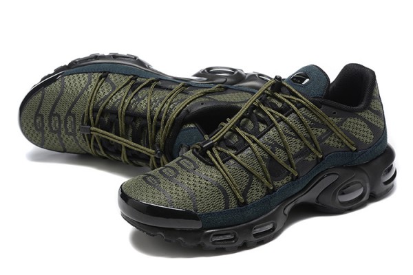 Nike Air Max Plus Utility (M) Green Black FJ4232-200 Sneakers