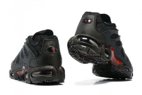 Nike Air Max Terrascape Plus (M) Black Red Sneakers