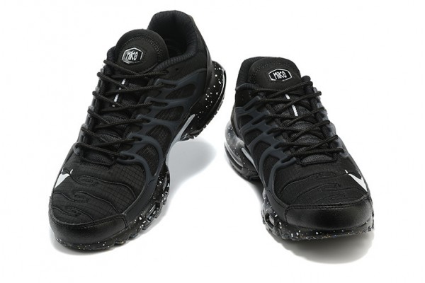 Nike Air Max Terrascape Plus (M) Black White Sneakers