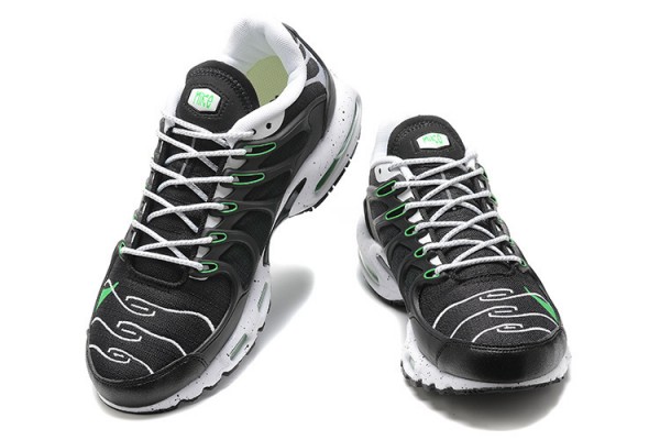 Nike Air Max Terrascape Plus (M) Green Strike DV7513-003 Sneakers